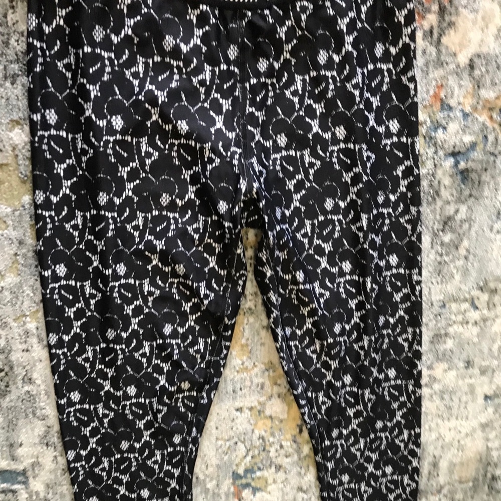 🏁SOLD11/20🏁Puma workout athletic outfit - Picture 7 of 8